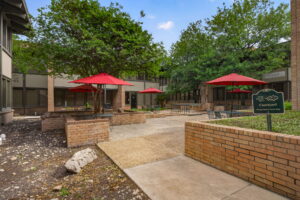 6800 park ten blvd 15
