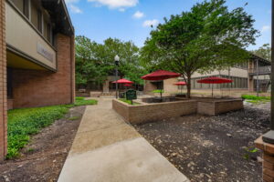 6800 park ten blvd 21