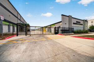 8114 city base landing exterior (7)