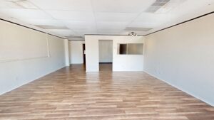 202 n king suite 208 (2)